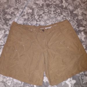 Columbia shorts